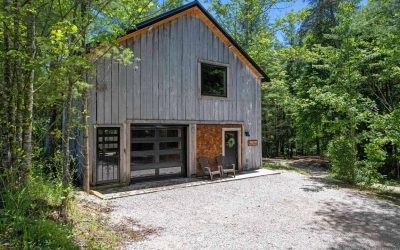 The Barn Owl Cabin: A Cozy Red River Gorge Retreat